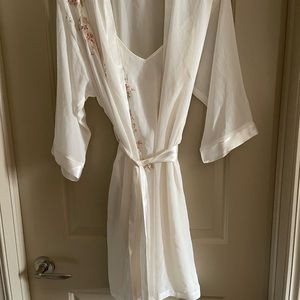 Nightgown set ( new) size large